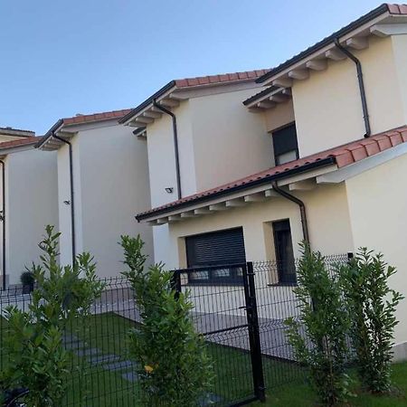 Adosadoduplex Marea Baja 3 Zona Playa Ideal Familias Parejas Y Amigos リャネス エクステリア 写真